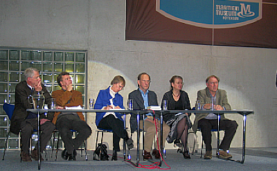 Discussiepanel: Dingeman van Wijnen, Ad van der Zee, Marijke van der Wal, Roelof van Gelder, Vibeke Roeper, Bert Paasman